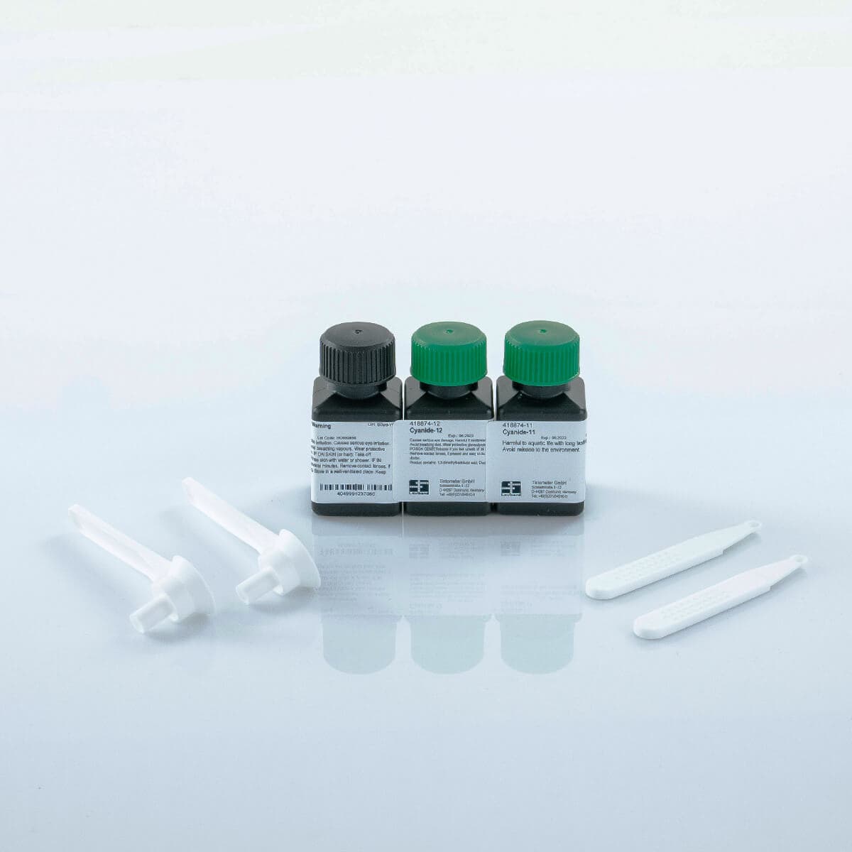 Cyanide Reagent Test 585 nm
