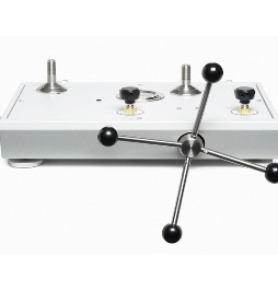 Fluke Calibration P5513 Pneumatic Comparison Test Pump