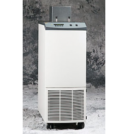 6331/7321/7341/7381 Deep-Well Compact Baths